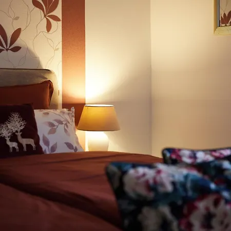 Upland-flair Abendrot Im Zentrum! 维林根