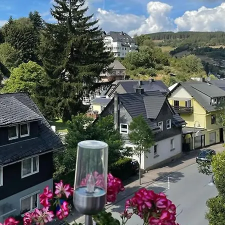 Upland-flair Abendrot Mit Einzigartigem Berggarten Im Zentrum! * Willingen (Upland)