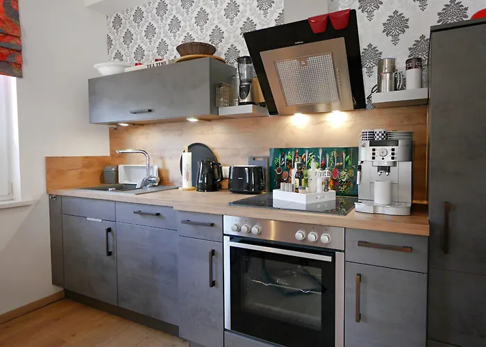 Upland-flair Abendrot Im Zentrum! Apartamento